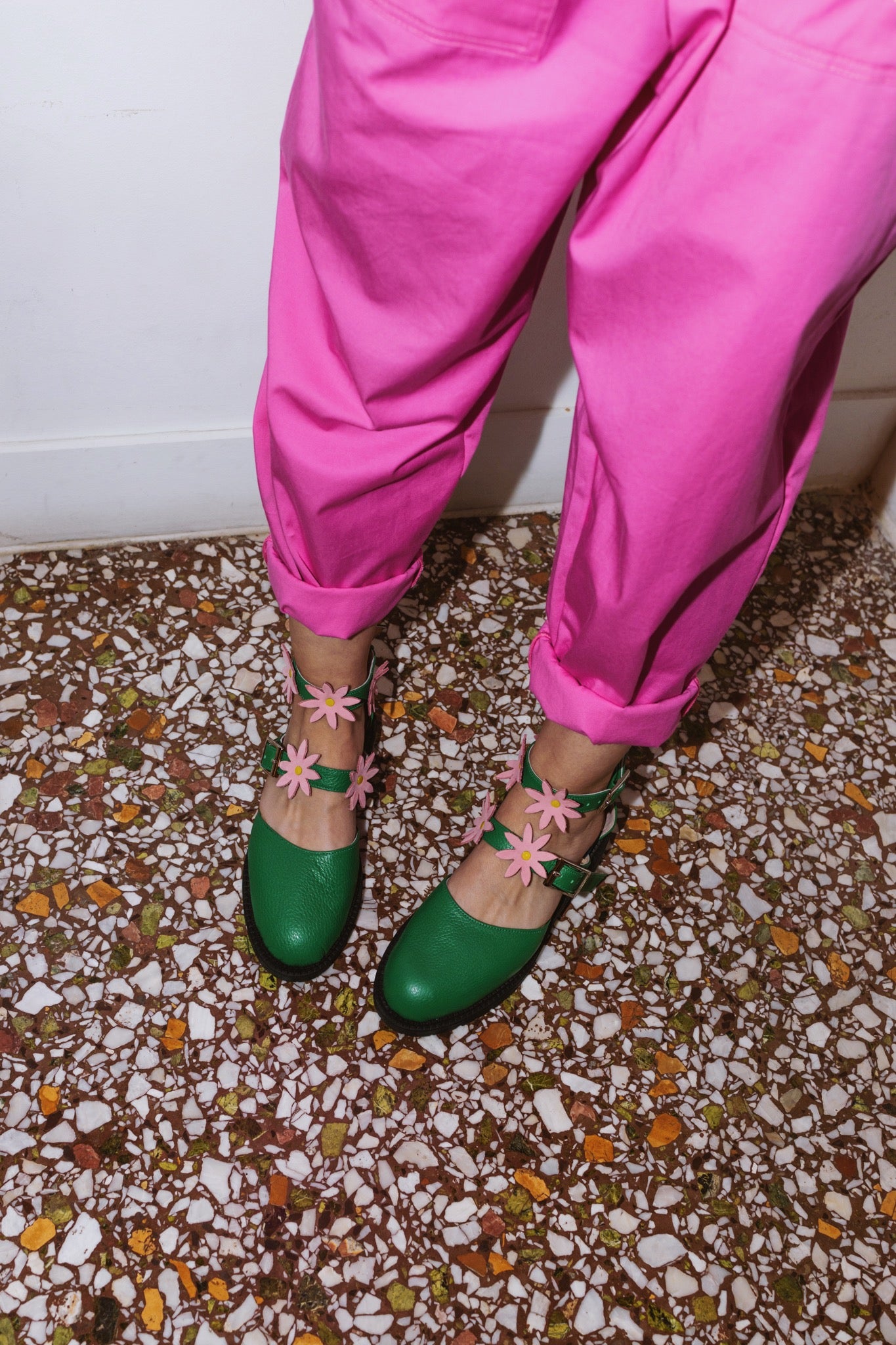 ELLIE IN BLOOM GREEN RUBBER FLATS